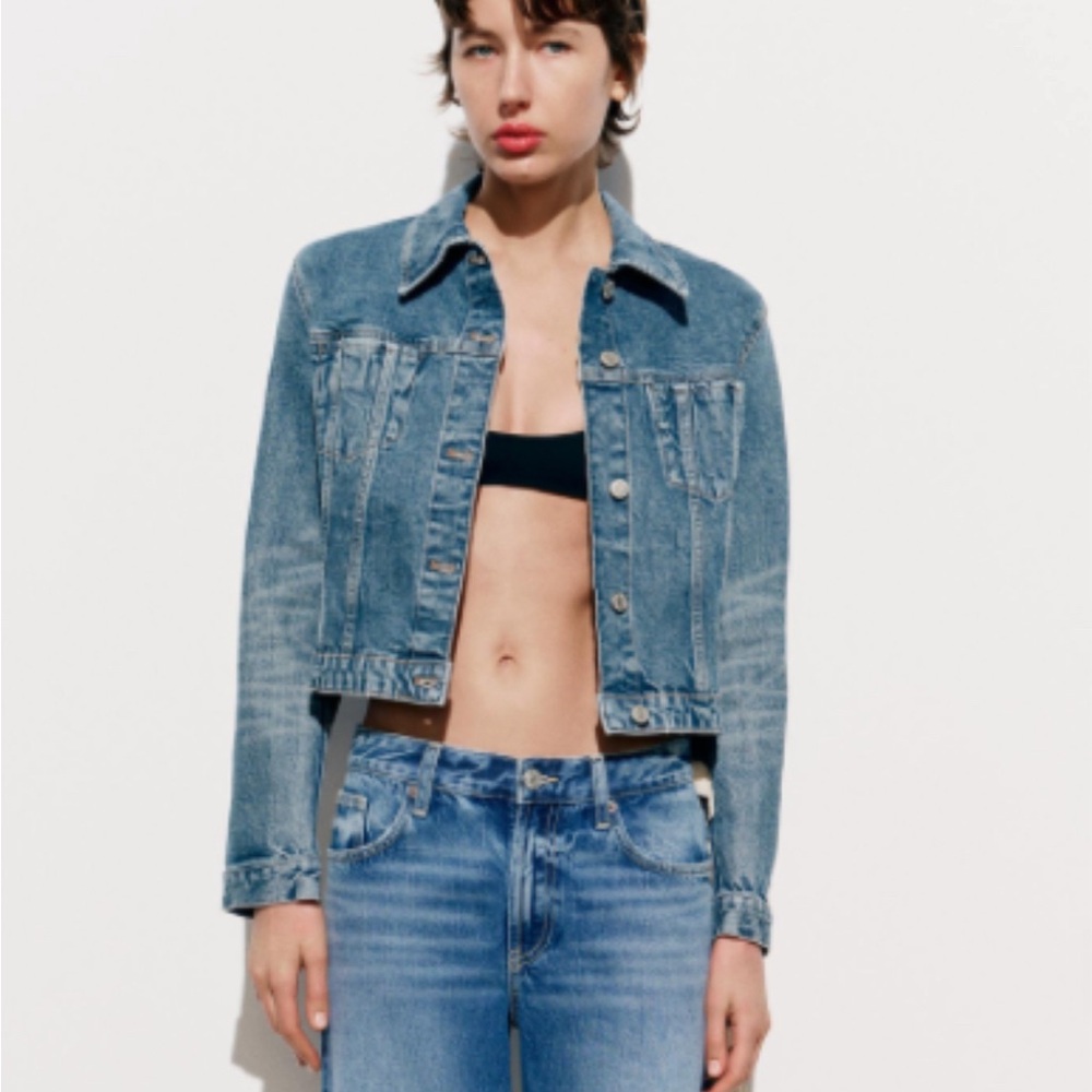 ZARA TRF DENIM JACKET NAVY BLUE. SIZE M, L